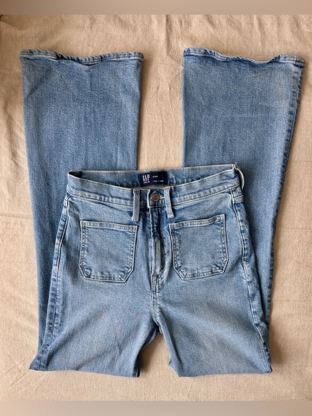 Women’s GAP 70s flare light- medium wash denim jeans, vintage inspired, size 26 - Picture 8 of 10